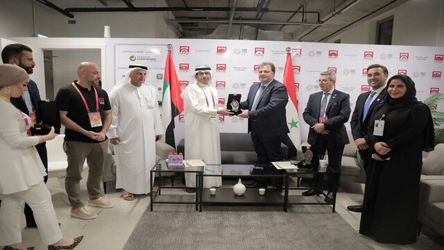 امضای توافق میان سوریه و امارات برای احیای تبادلات تجاری