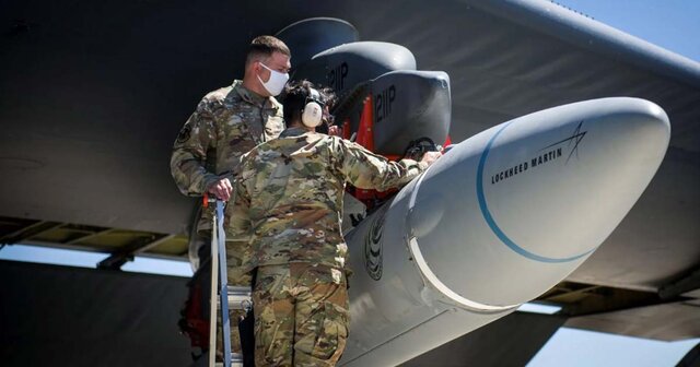 اذعان ژنرال آمریکایی: در موشکهای مافوق صوت در حد روسیه یا چین نیستیم اذعان ژنرال آمریکایی: در موشکهای مافوق صوت در حد روسیه یا چین نیستیم