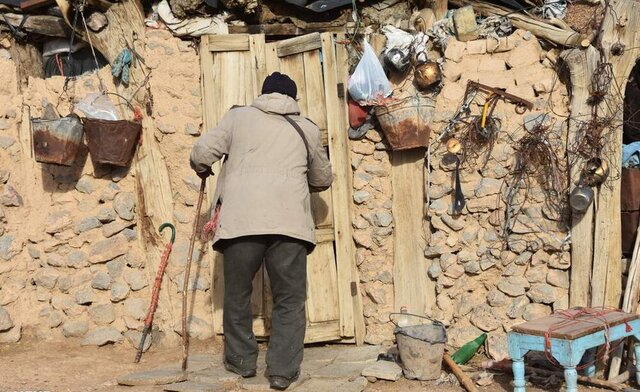 آصفری: وعده و وعید مشکل ساکنان خیابان جهرم اراک را حل نمیکند آصفری: وعده و وعید مشکل ساکنان خیابان جهرم اراک را حل نمیکند