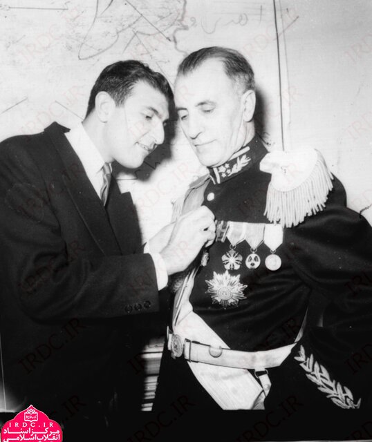 اردشیر زاهدی در قاب تصویر