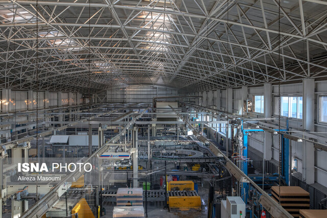 عکس آرشیوی است دو فوریت طرح حمایت از کارخانهها تصویب شد