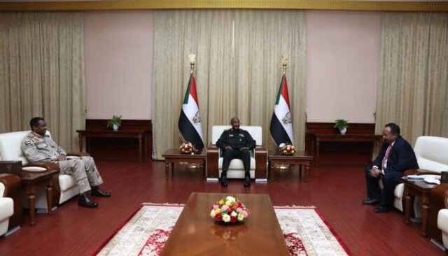 نخستوزیر و فرمانده ارتش سودان توافقنامه سیاسی امضا کردند