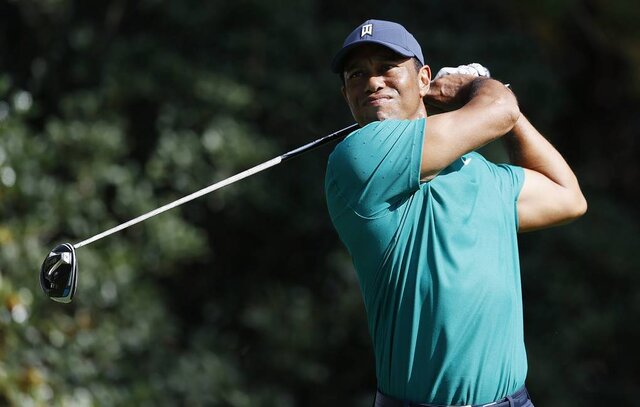 بازگشت تایگر وودز به میادین بعد از تصادف سنگین بازگشت تایگر وودز به میادین بعد از تصادف سنگین