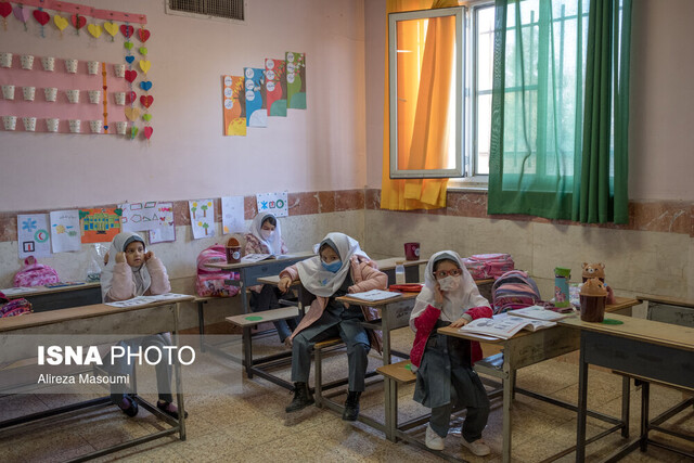 بهره‌برداری از ۳۳۰ کلاس درس در خوزستان تا مهرماه