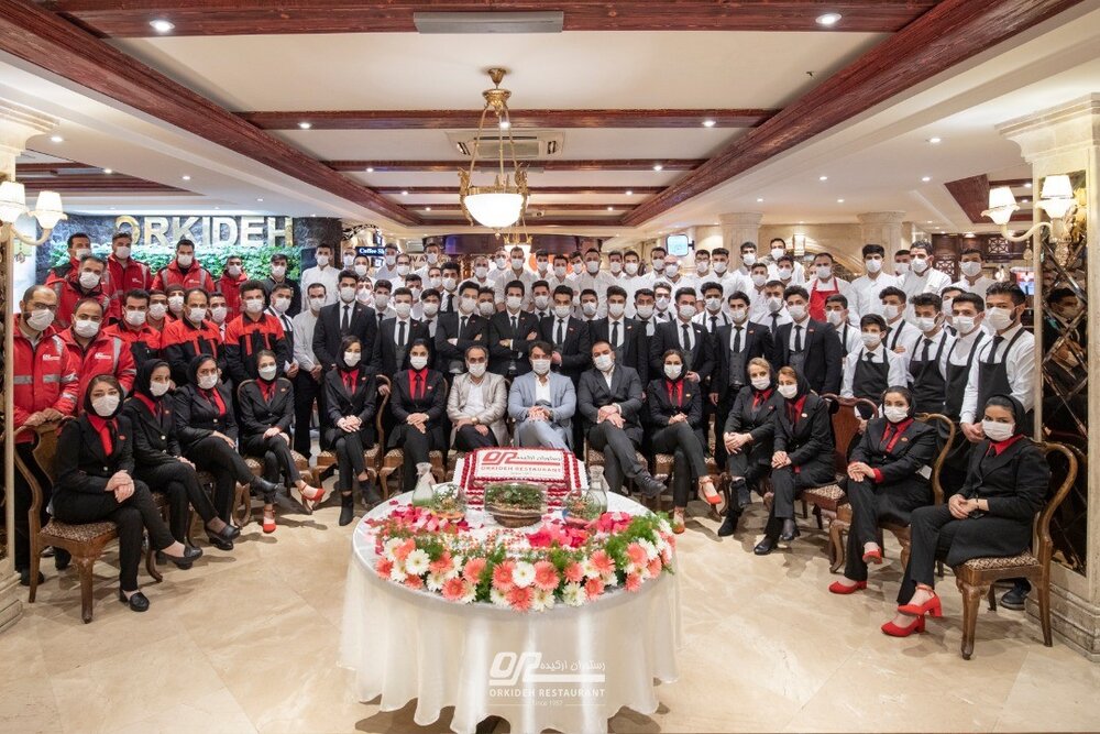 دریافت نمایندگی از یک برند نام آشنا در صنعت غذا، مجموعه رستورانهای ارکیده