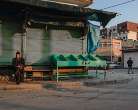 بسیاری از ساکنین محله «همت آباد» اصفهان بالغ بر 20 سال است که در این محله زندگی می کنند، اکثر مردم این محله یکدیگر  را میشناسند.