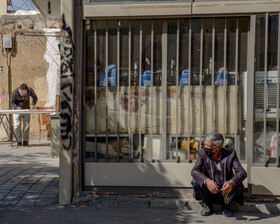 بسیاری از ساکنین محله «همت آباد» اصفهان بالغ بر 20 سال است که در این محله زندگی می کنند، اکثر مردم این محله یکدیگر  را میشناسند.