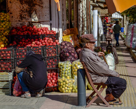ورودی خیابان فرعی الفت، مابین خیابانهای اصلی قائم و قائممقام فراهانی در محله «همت آباد»