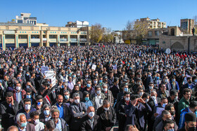 تجمع جمعی از مردم چهارمحال وبختیاری برای جلوگیری از اجرای طرحهای انتقال آب