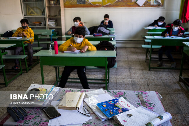 ۱۴ مدرسه در استان مرکزی غیر حضوری شدند ۱۴ مدرسه در استان مرکزی غیر حضوری شدند