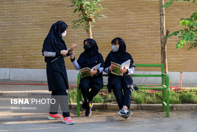 دانش‌آموزانی که برای حضور در مدرسه باید«گواهی پزشکی» ارائه کنند