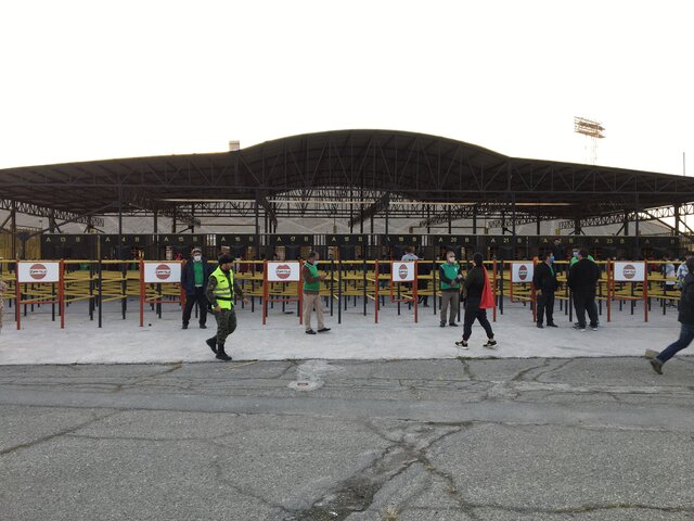 هواداران استقلال و پرسپولیس درباره افزایش قیمت بلیت چه گفتند؟