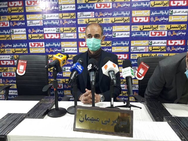 اتمام حجت سرمربی سپاهان با بازیکنانش اتمام حجت سرمربی سپاهان با بازیکنانش