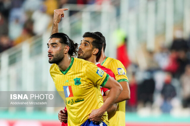 شکست پرسپولیس برابر صنعت نفت در نیمه نخست