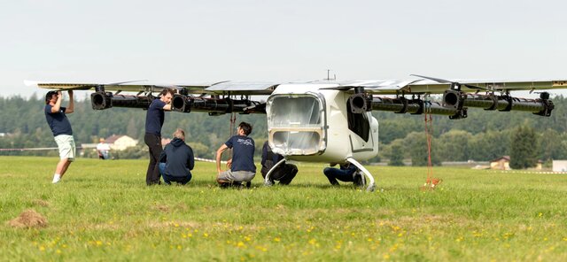 آزمایش یک هواگرد عمودپرواز پیشرفته