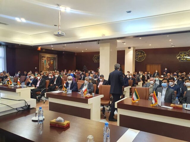 ویزای زمینی ایران برای عراقیها لغو شود ویزای زمینی ایران برای عراقیها لغو شود