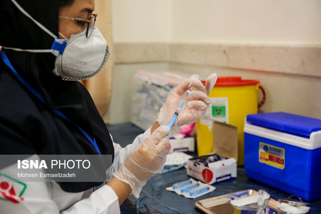 تزریق بیش از ۵۷۵ هزار دُز واکسن کرونا در کشور طی ۲۴ ساعت گذشته