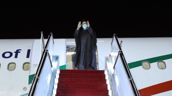 رئیس جمهور عشق آباد را به مقصد تهران ترک کرد رئیس جمهور عشق آباد را به مقصد تهران ترک کرد