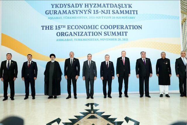 آغاز اجلاس سران سازمان همکاریهای اقتصادی (اکو) آغاز اجلاس سران سازمان همکاریهای اقتصادی (اکو)