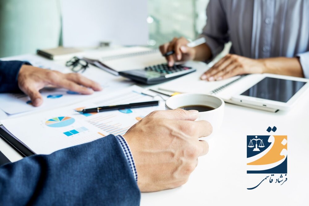 7 نکته اساسی برای انتخاب وکیل خبره که باید بدانید!