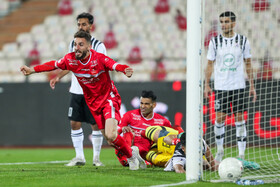 شادی مهدی عبدی پس از زدن تک گل تیم پرسپولیس
