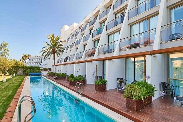 چرا هتلهای کیش را باید از پرشین هتل رزرو کنید؟