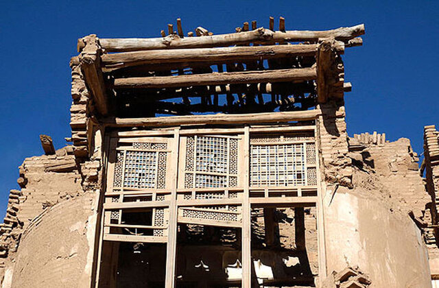 لباس ویرانی را از تن این برجها درآورید لباس ویرانی را از تن این برجها درآورید