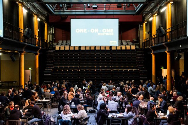 عکس تزیینی است بررسی آخرین وضعیت یکی از پیچینگ های سینما حقیقت