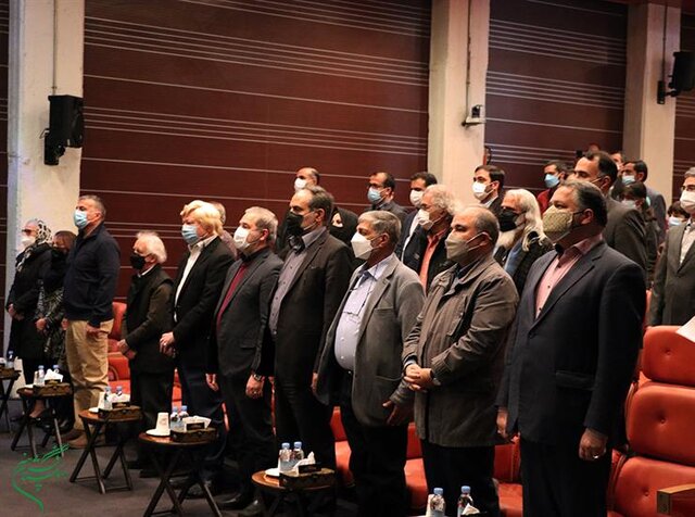 استاد طیاب مستندسازی پژوهشبنیان بود