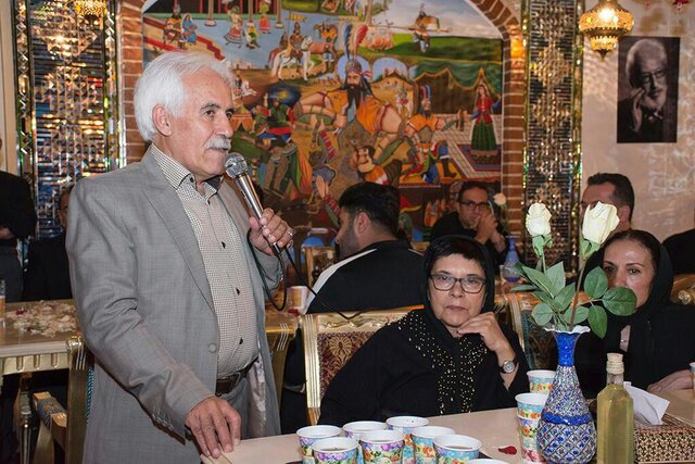 تصویری از داود رواسانی جوانها میخواهند یک شبه پیکاسو شوند