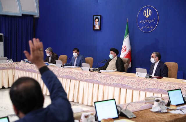 کمیتهای برای بررسی افزایش پلکانی حقوق کارکنان تشکیل شد کمیتهای برای بررسی افزایش پلکانی حقوق کارکنان تشکیل شد
