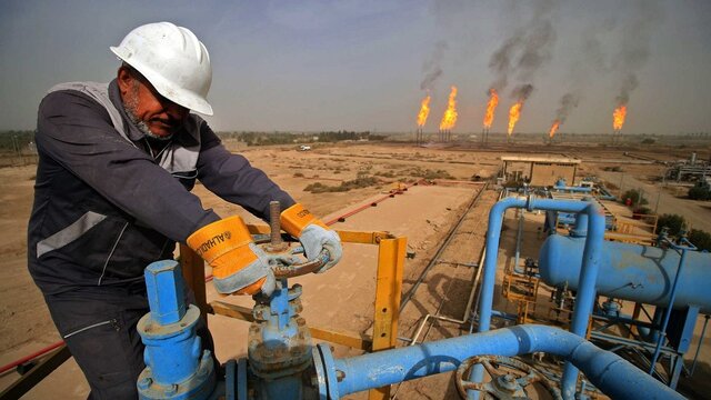 کشته شدن ۱۰ کارگر میدان نفتی سوریه بر اثر حمله تروریستی در دیرالزور