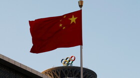 چین، رئیس ام آی ۶ را به انتشار "اخبار جعلی" متهم کرد