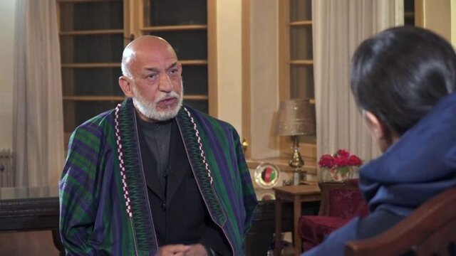 کرزای: آمریکا و متحدانش بیایند و با دولت طالبان کار کنند کرزای: آمریکا و متحدانش بیایند و با دولت طالبان کار کنند