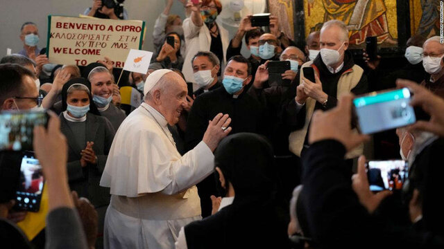 سفر پاپ به قبرس با نگاه به بحران مهاجران سفر پاپ به قبرس با نگاه به بحران مهاجران