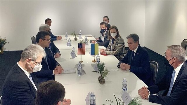 اوکراین و آمریکا بر روی "بسته بازدارندگی" علیه روسیه کار میکنند اوکراین و آمریکا بر روی "بسته بازدارندگی" علیه روسیه کار میکنند