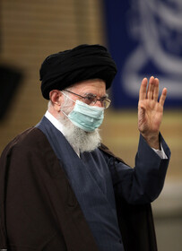 دیدار دستاندرکاران کنگره شهدای استان ایلام با مقام معظم رهبری 11