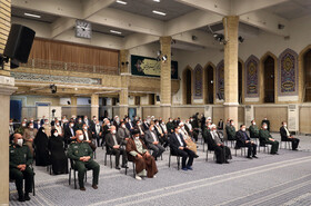 دیدار دستاندرکاران کنگره شهدای استان ایلام با مقام معظم رهبری 12