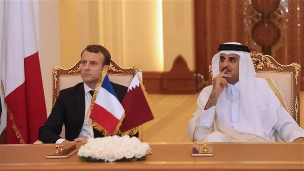 رایزنی ماکرون و امیر قطر درباره تحولات منطقه/عملیات بشردوستانه مشترک دوحه و پاریس در افغانستان رایزنی ماکرون و امیر قطر درباره تحولات منطقه/عملیات بشردوستانه مشترک دوحه و پاریس در افغانستان