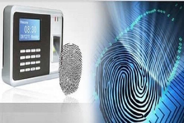 دستگاه حضور و غیاب چیست و چگونه کار میکند؟ دستگاه حضور و غیاب چیست و چگونه کار میکند؟