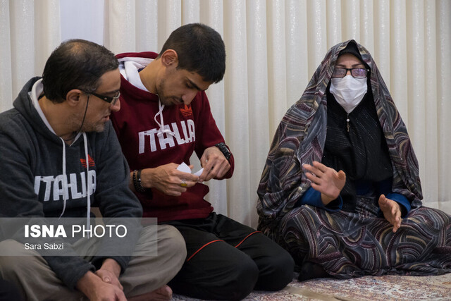 عشق و ایستادگی تا پای جان