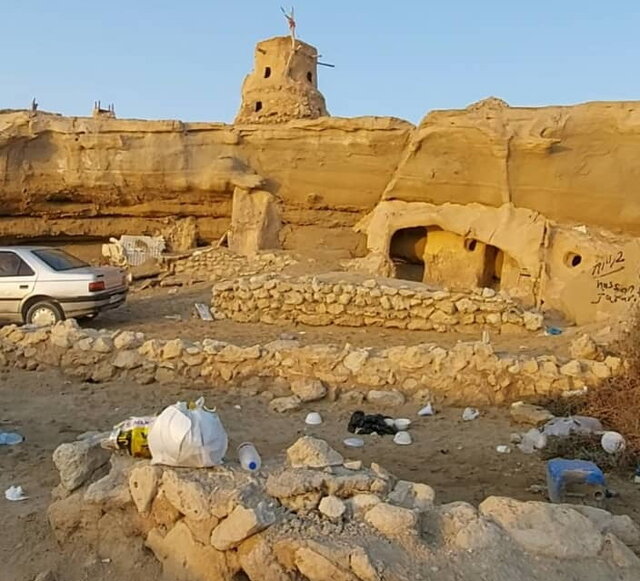 وضعیت اسفناک ساحل دیگری از خلیج فارس وضعیت اسفناک ساحل دیگری از خلیج فارس