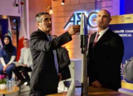 حضور سفیر بحرین در اراضی اشغالی در جشن یهودی