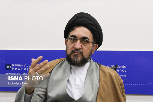 ما بایستی به دانشگاهها اعتماد کنیم