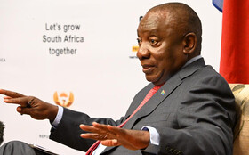 رئیس جمهوری آفریقای جنوبی، غرب را به "آپارتاید واکسن" متهم کرد
