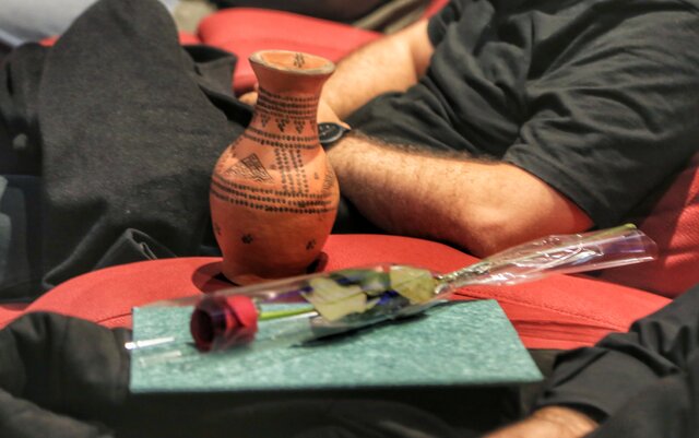 شبی سینمایی برای مهشاد کریمی و ریحانه یاسینی