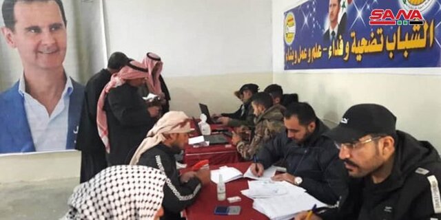 آغاز روند حل و فصل در شهر «البوکمال» سوریه در میان استقبال صدها فرد مسلح آغاز روند حل و فصل در شهر «البوکمال» سوریه در میان استقبال صدها فرد مسلح