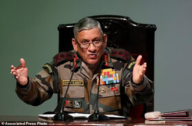 رئیس ستاد مشترک ارتش هند در حادثه سقوط هلیکوپتر کشته شد