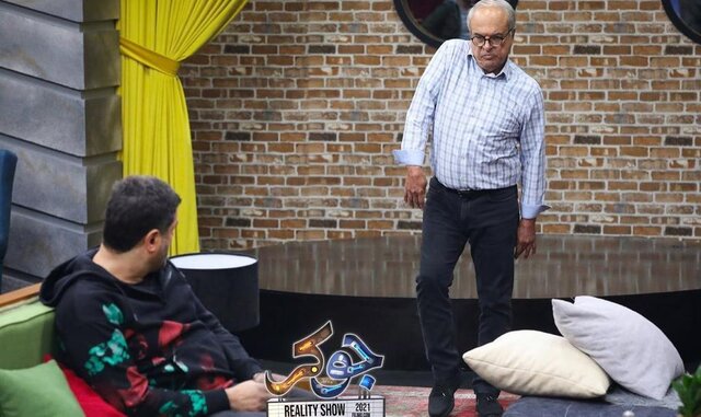 غلامرضا نیکخواه: چهره ام میطلبد در عین طنز جدی باشم