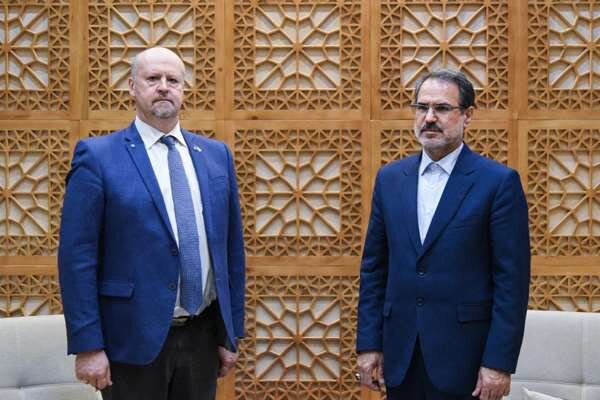 ایران در مبارزه با مفاسد مخفی کاری ندارد ایران در مبارزه با مفاسد مخفی کاری ندارد